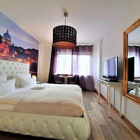 Studio Rome In Der Altstadt Lägenhet Freiburg im Breisgau Exteriör bild