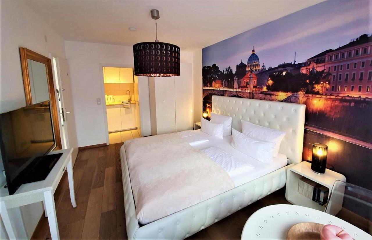 Studio Rome In Der Altstadt Lägenhet Freiburg im Breisgau Exteriör bild