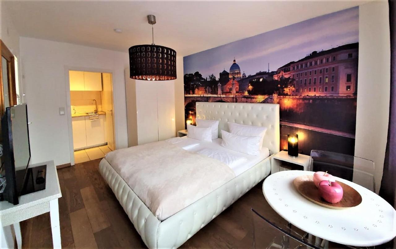 Studio Rome In Der Altstadt Lägenhet Freiburg im Breisgau Exteriör bild
